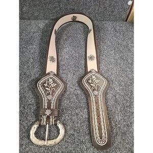 NWOT Womans Western Rodeo Leather 49" Belt Floral Studded Made In Austria